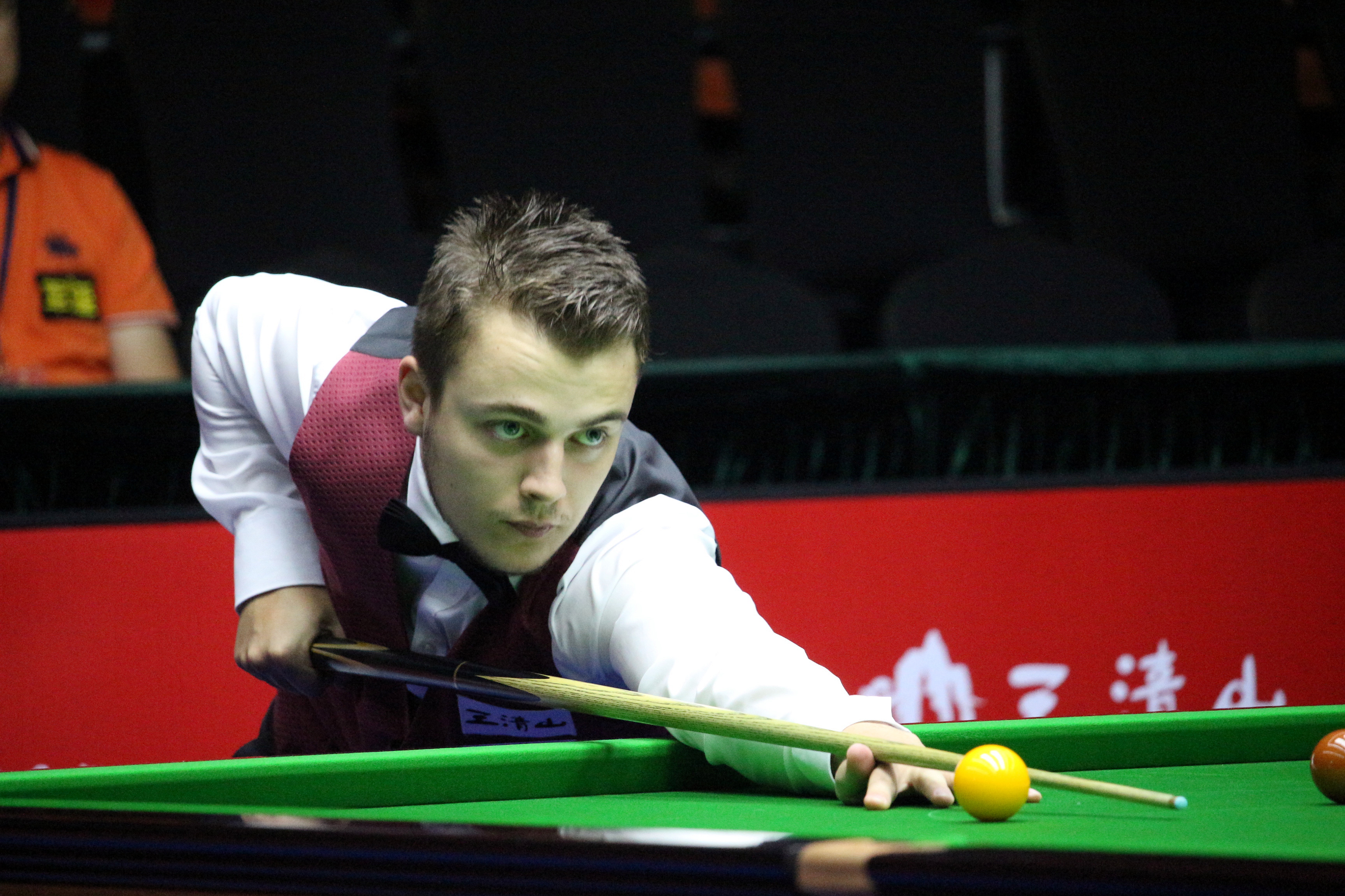 也有低谷 也有低谷